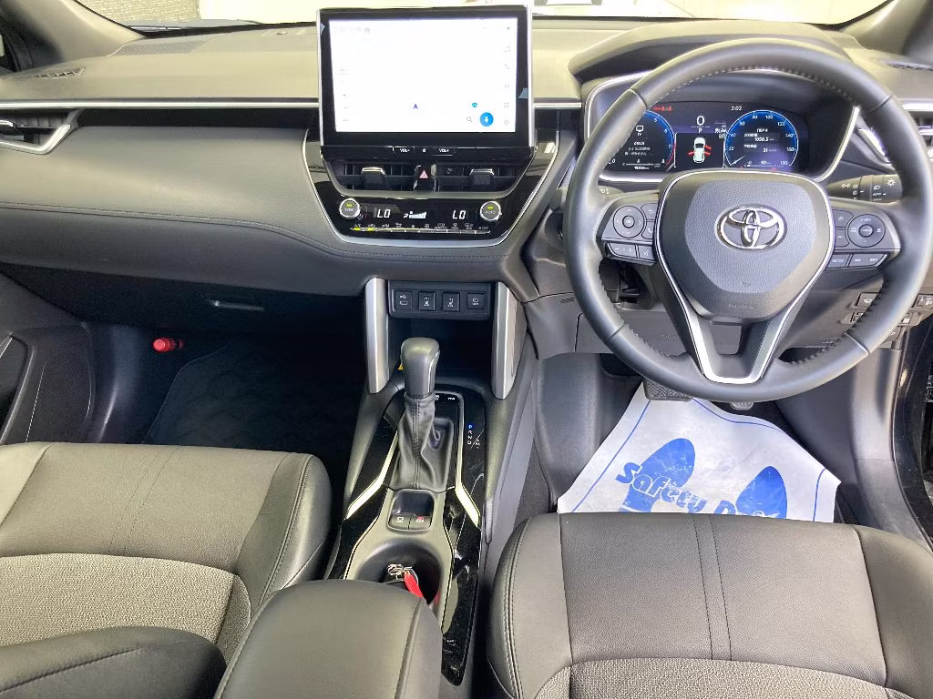TOYOTA COROLLA CROSS