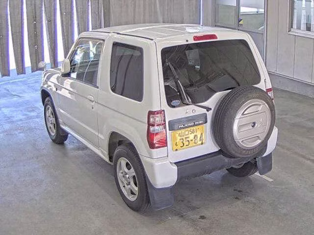 MITSUBISHI PAJERO MINI