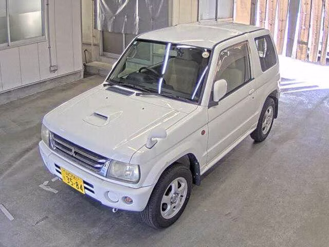 MITSUBISHI PAJERO MINI