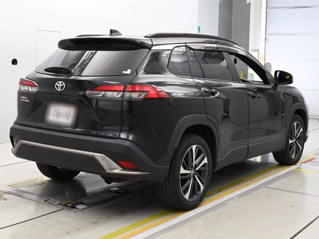TOYOTA COROLLA CROSS