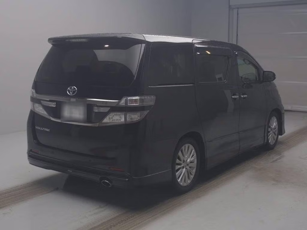TOYOTA VELLFIRE