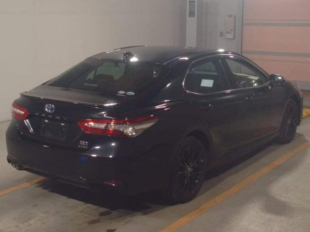 TOYOTA CAMRY
