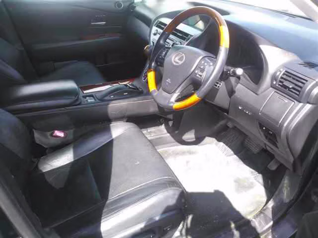 LEXUS RX270