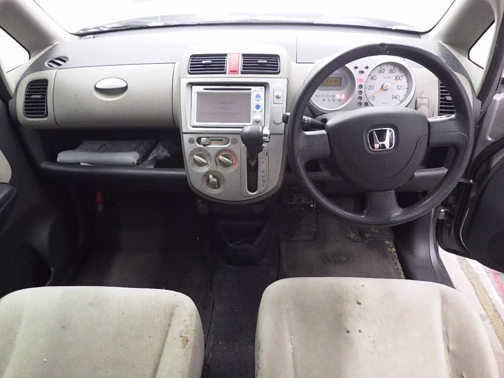 HONDA LIFE