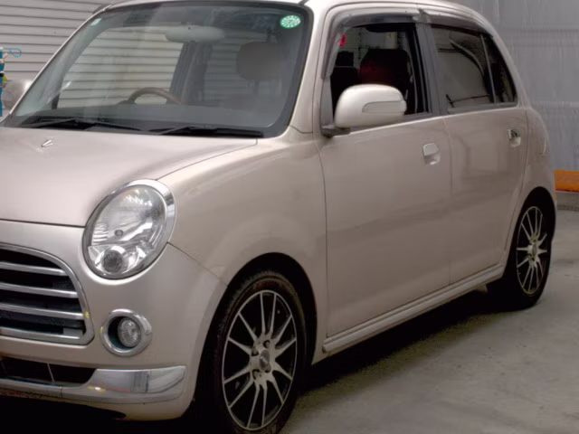 DAIHATSU MIRA GINO