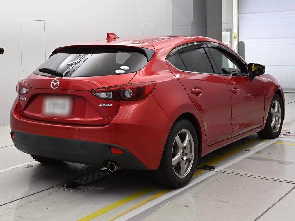 MAZDA AXELA