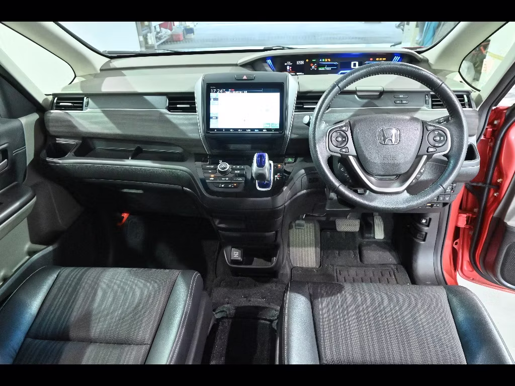 HONDA FREED+