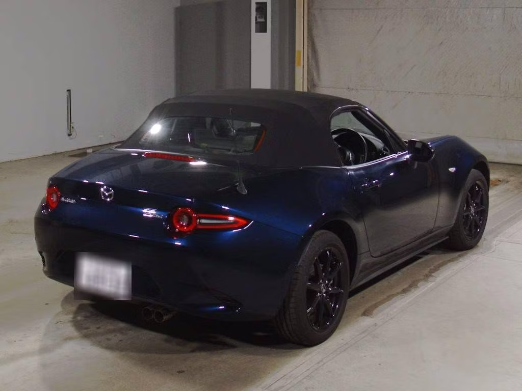 MAZDA ROADSTER