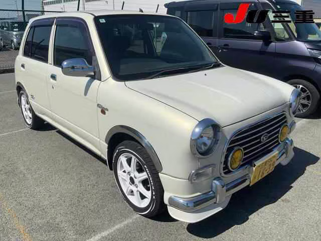 DAIHATSU MIRA GINO