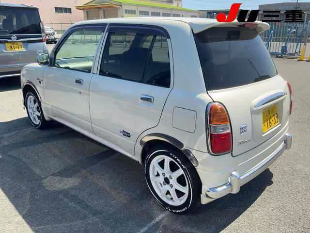 DAIHATSU MIRA GINO