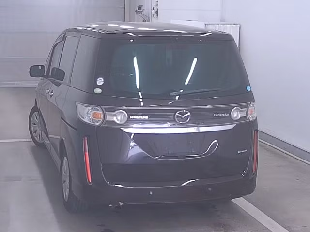 MAZDA BIANTE