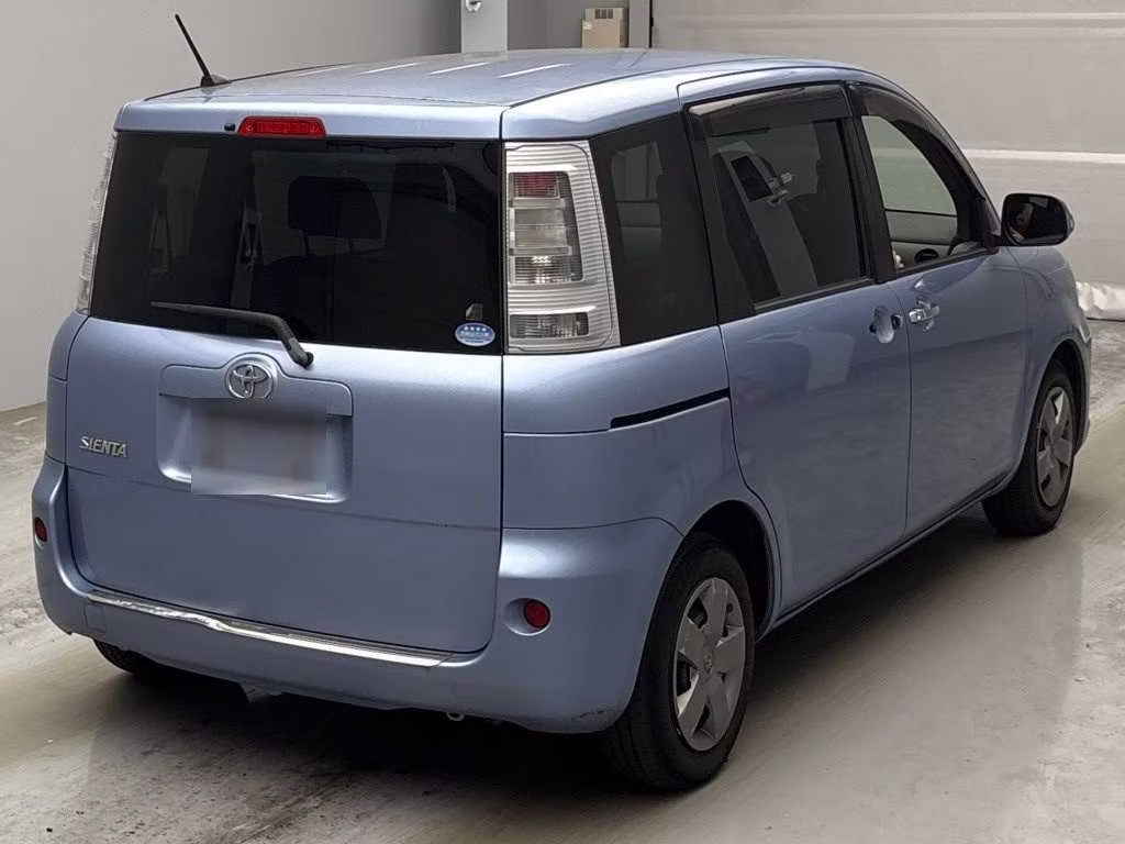 TOYOTA SIENTA