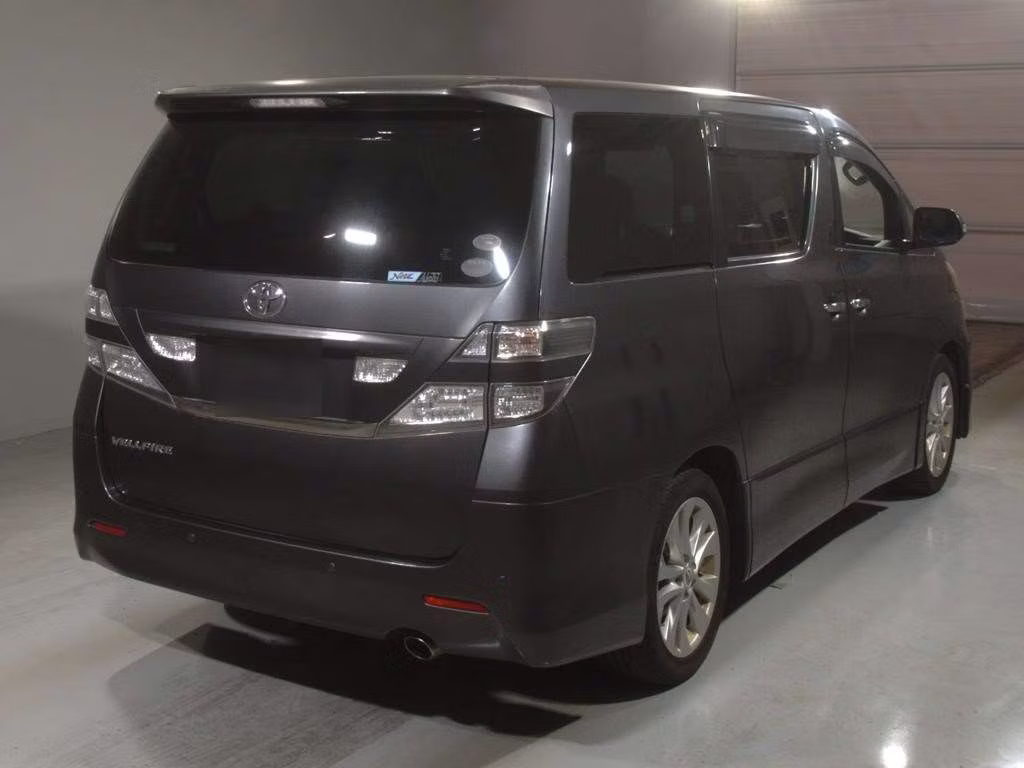 TOYOTA VELLFIRE