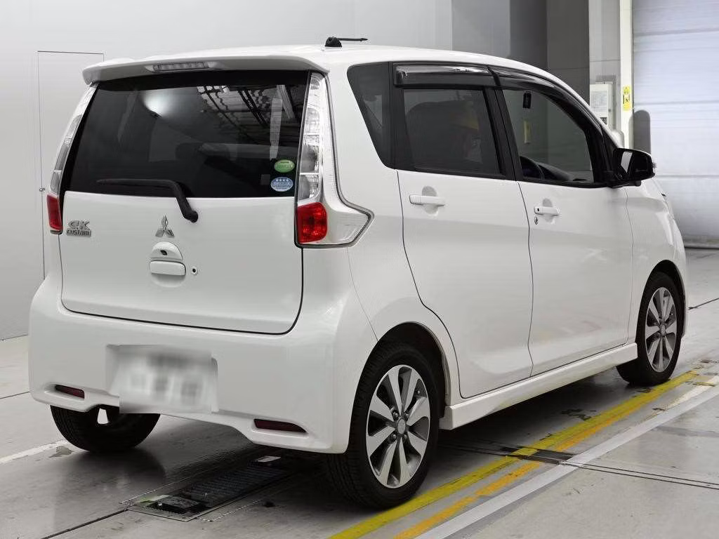 MITSUBISHI EK CUSTOM