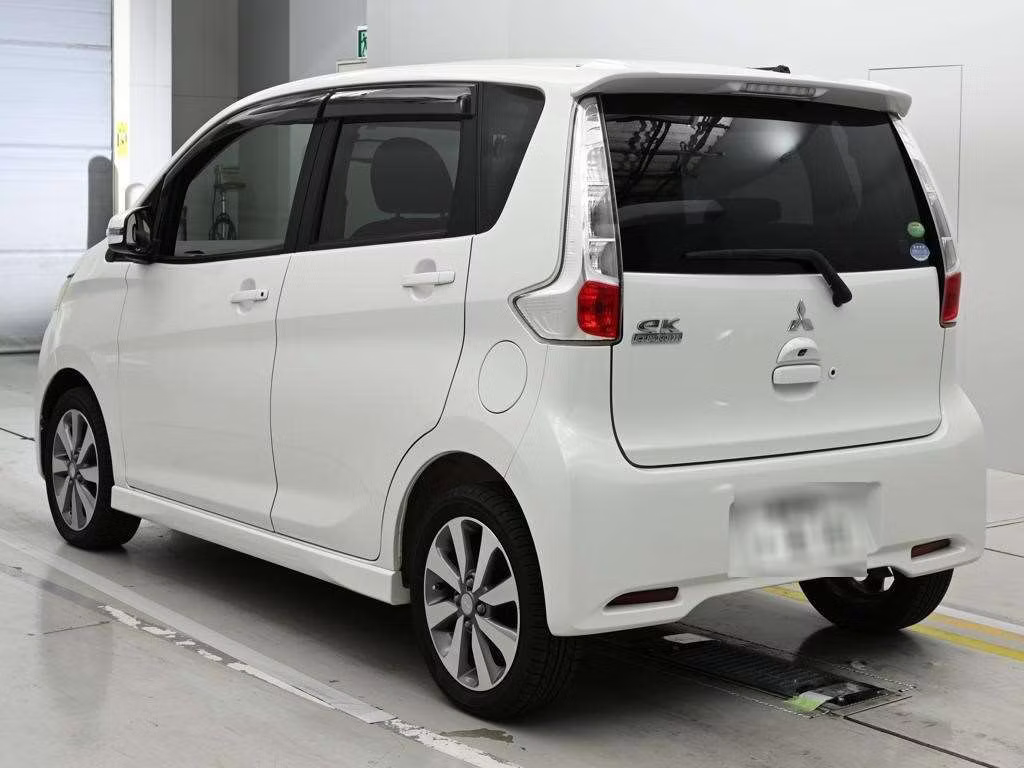 MITSUBISHI EK CUSTOM
