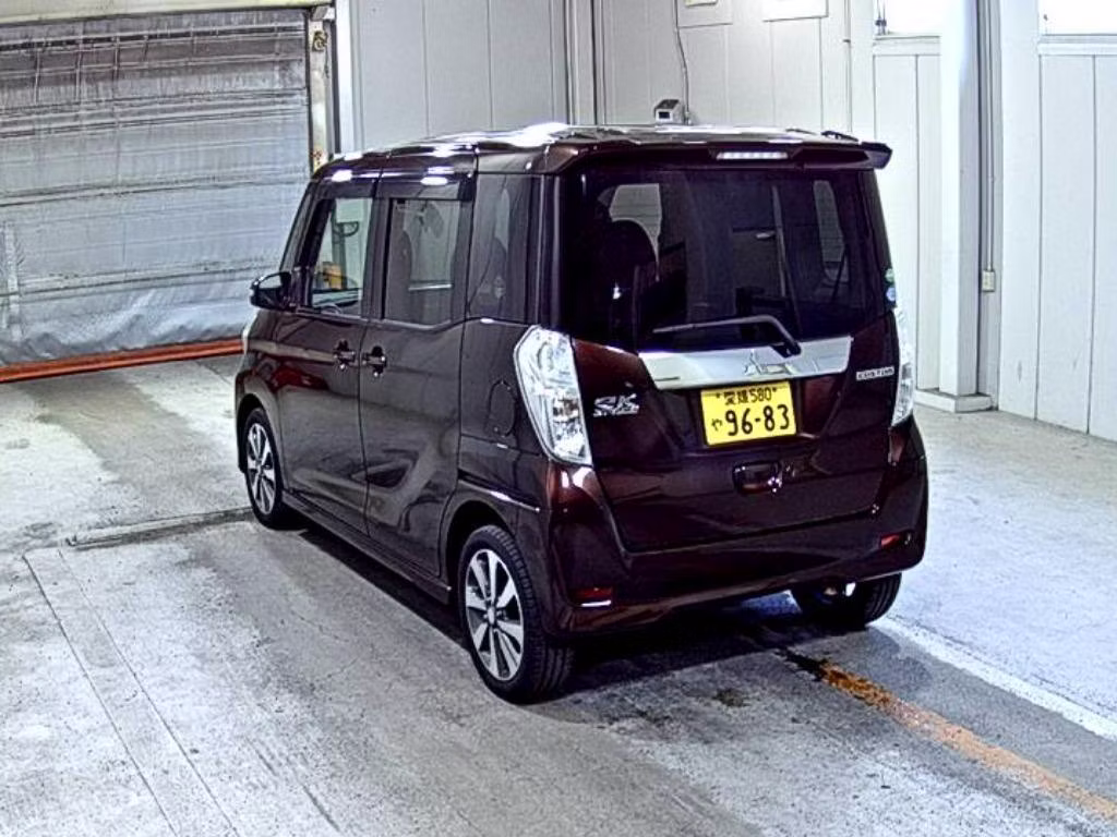 MITSUBISHI EK SPACE