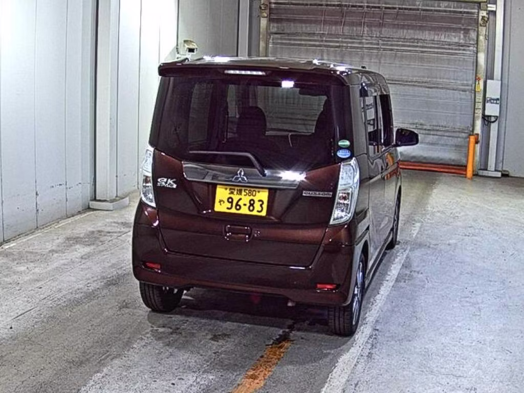 MITSUBISHI EK SPACE