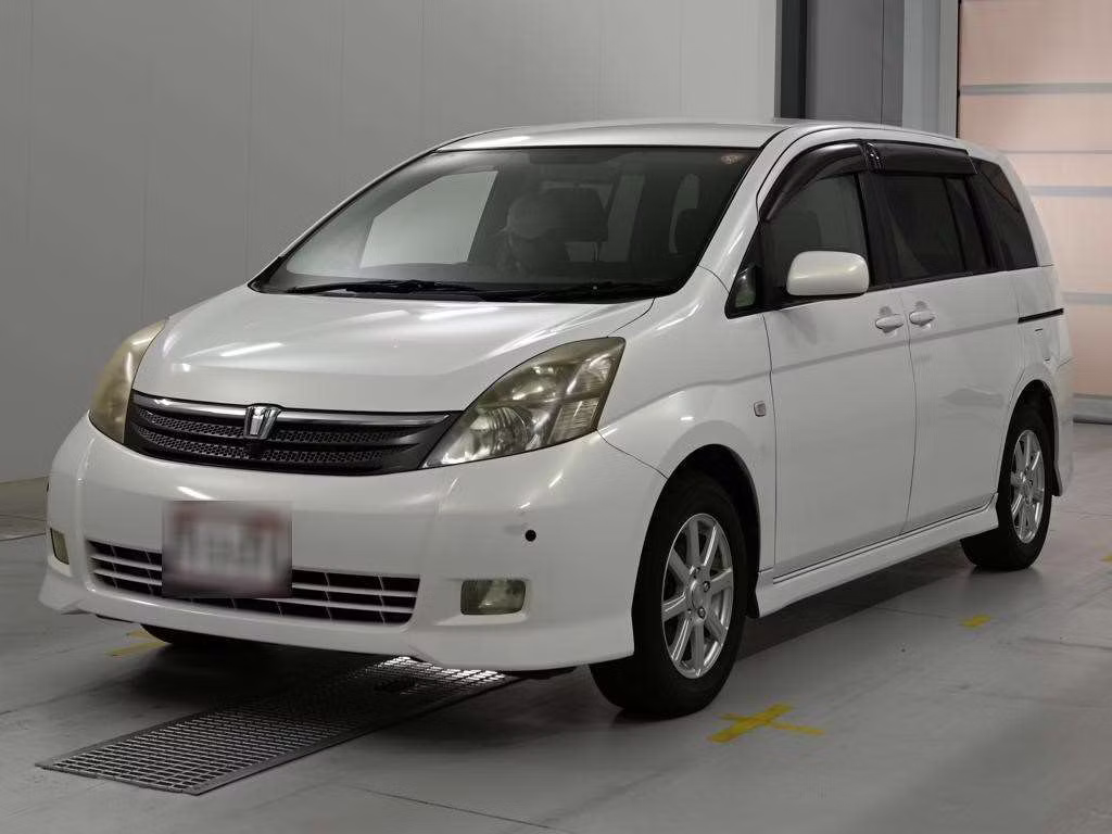 TOYOTA ISIS