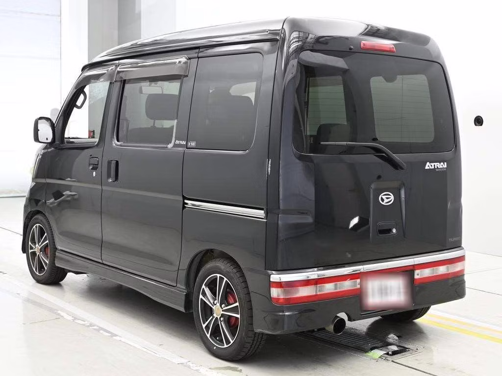 DAIHATSU ATRAI