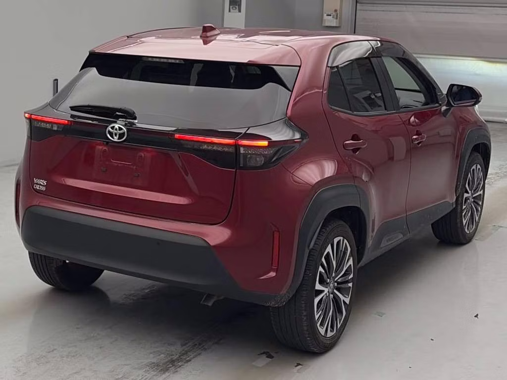 TOYOTA YARIS CROSS