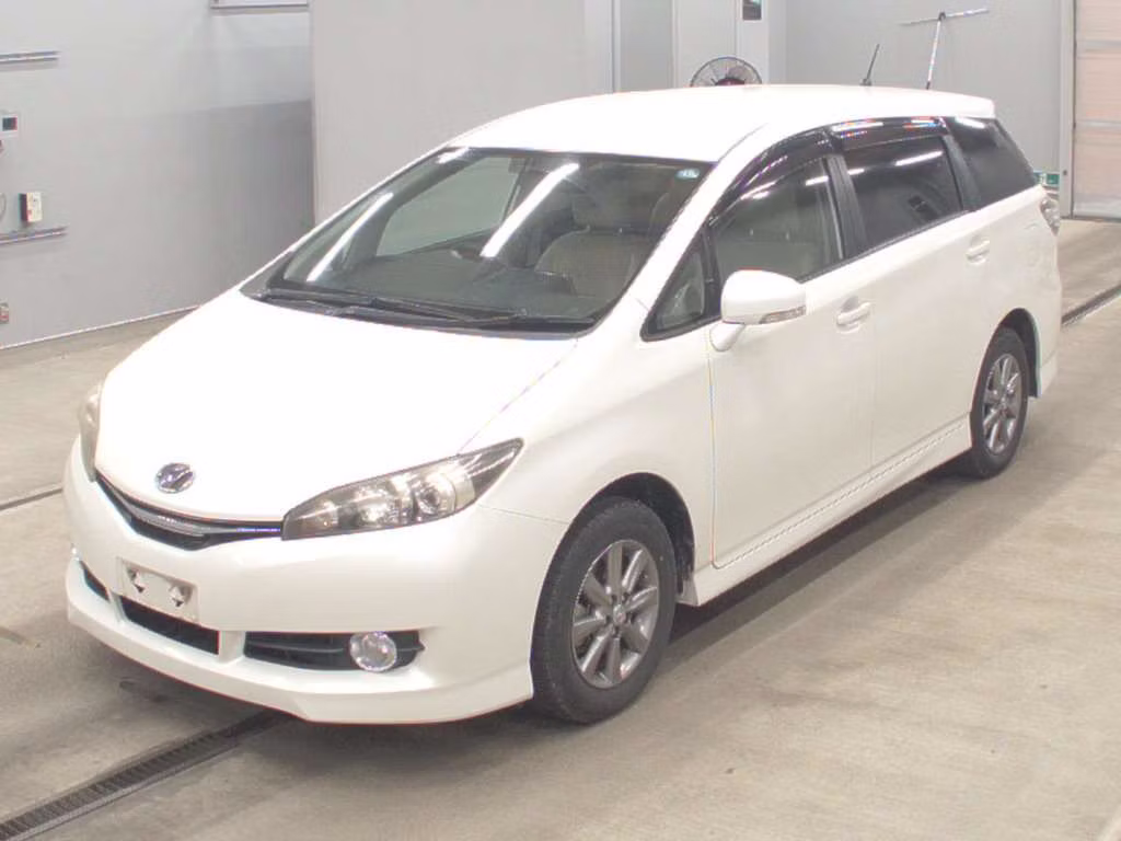 TOYOTA WISH
