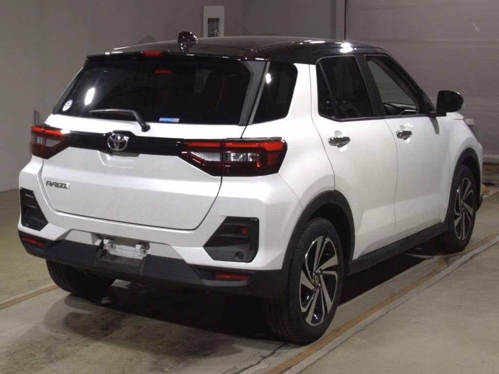 TOYOTA RAIZE