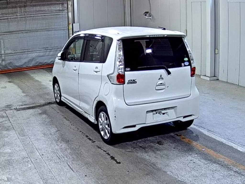 MITSUBISHI EK CUSTOM