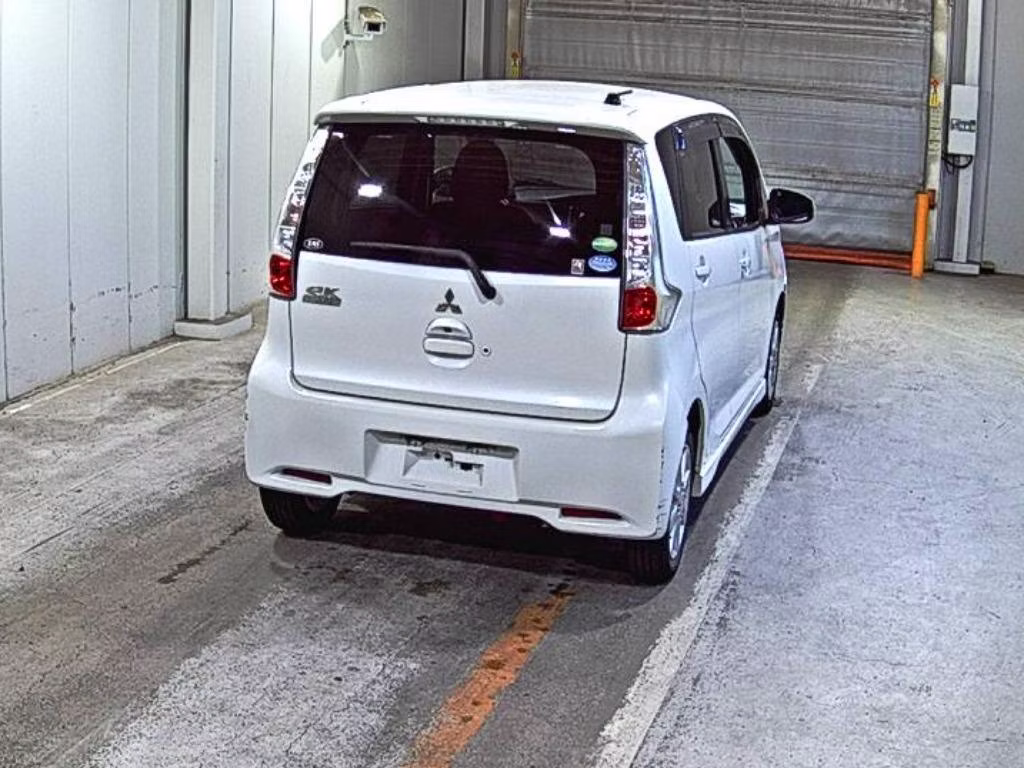 MITSUBISHI EK CUSTOM