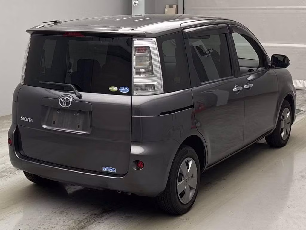 TOYOTA SIENTA