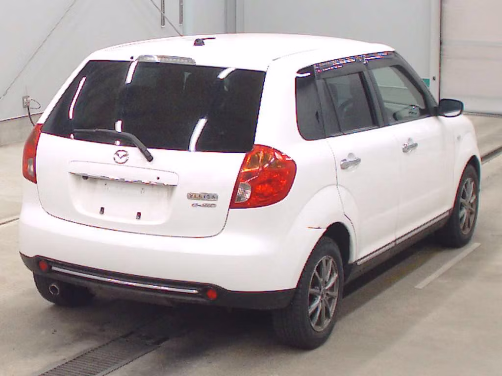 MAZDA VERISA