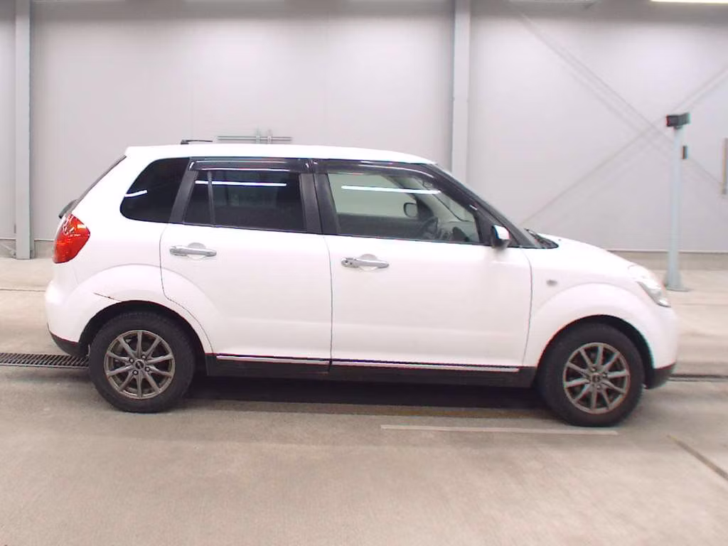 MAZDA VERISA
