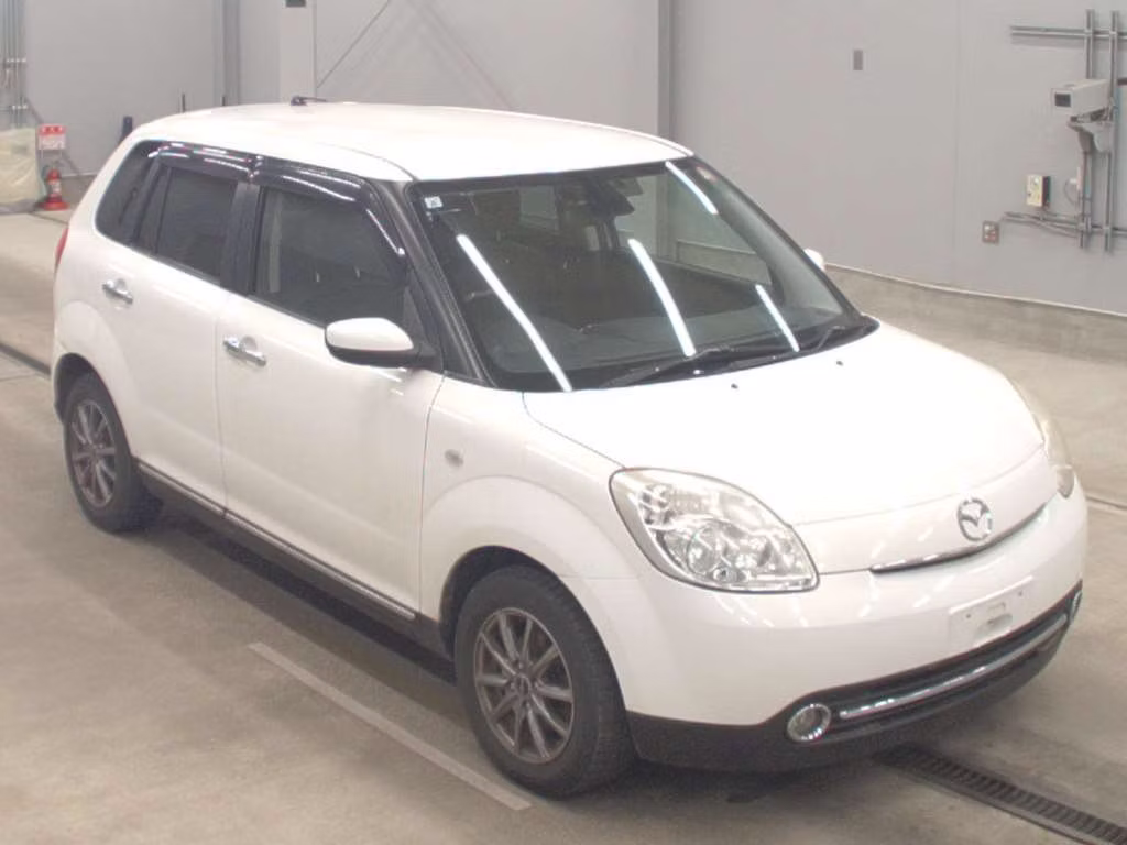 MAZDA VERISA