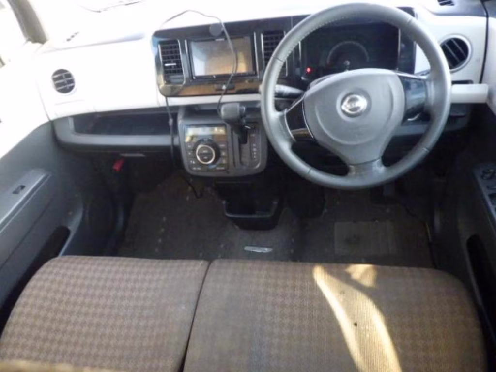 NISSAN MOCO