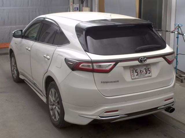 TOYOTA HARRIER