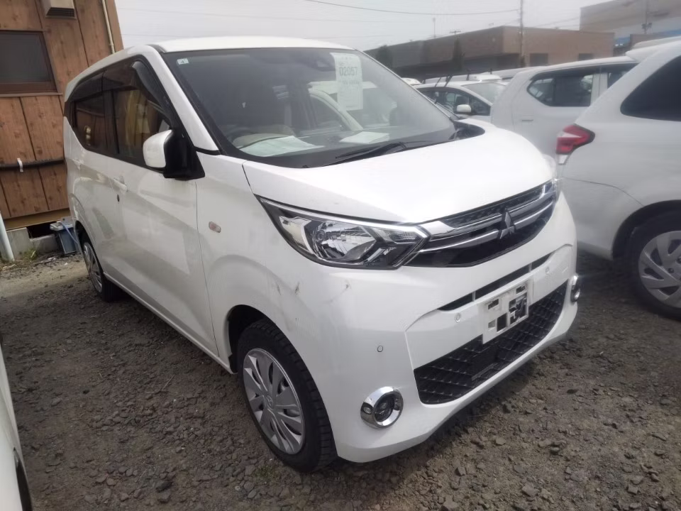 MITSUBISHI EK WAGON