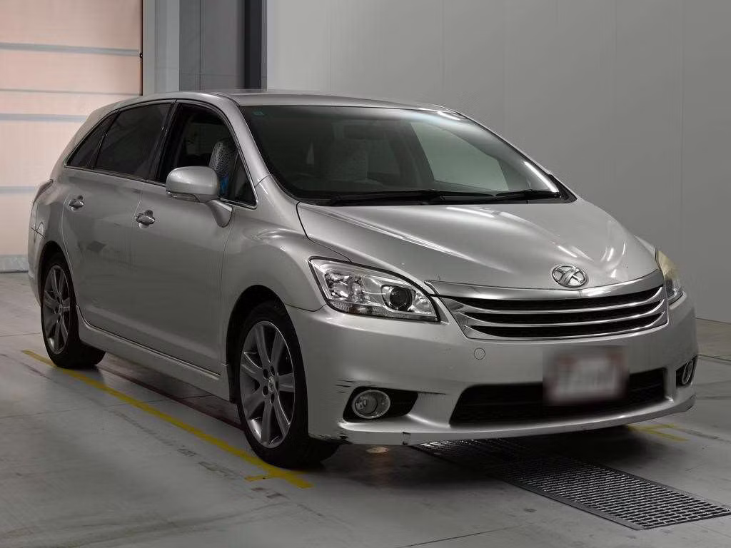 TOYOTA MARK X ZIO