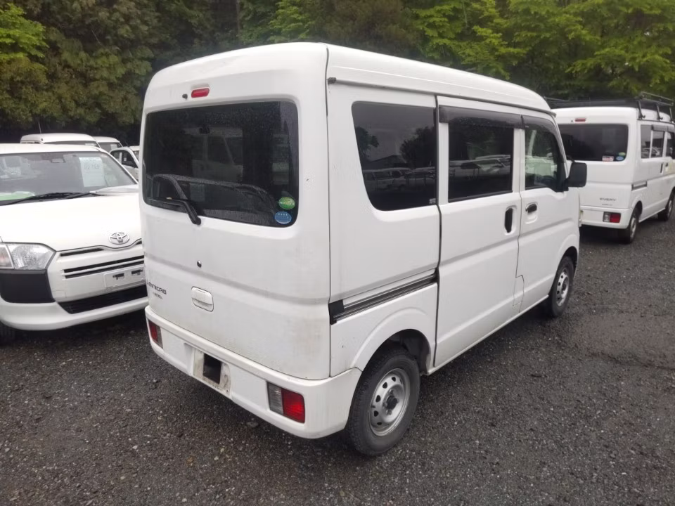 MITSUBISHI MINICAB