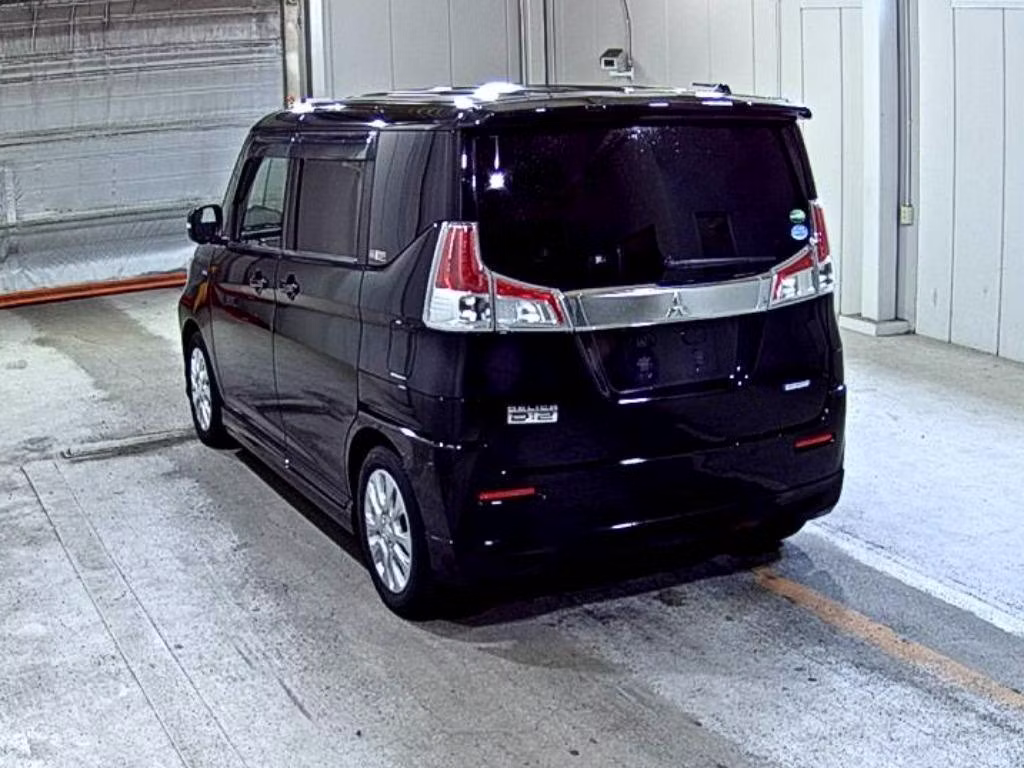MITSUBISHI DELICA D:2