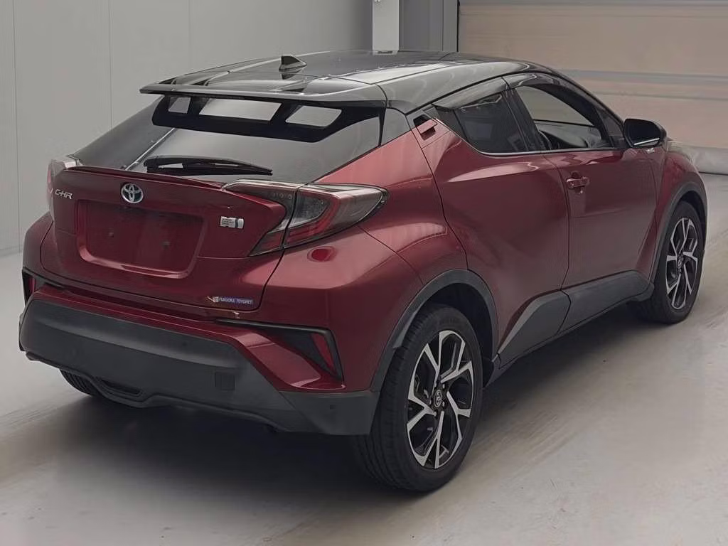 TOYOTA C-HR