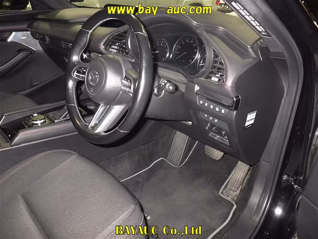MAZDA MAZDA3