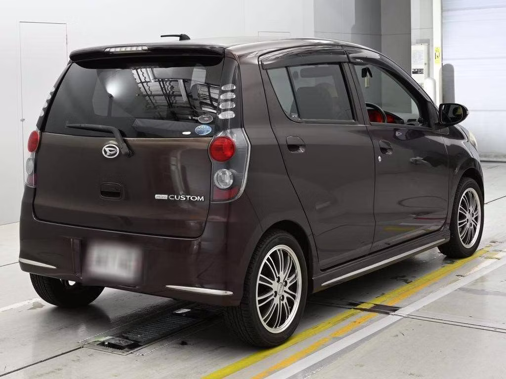 DAIHATSU MIRA