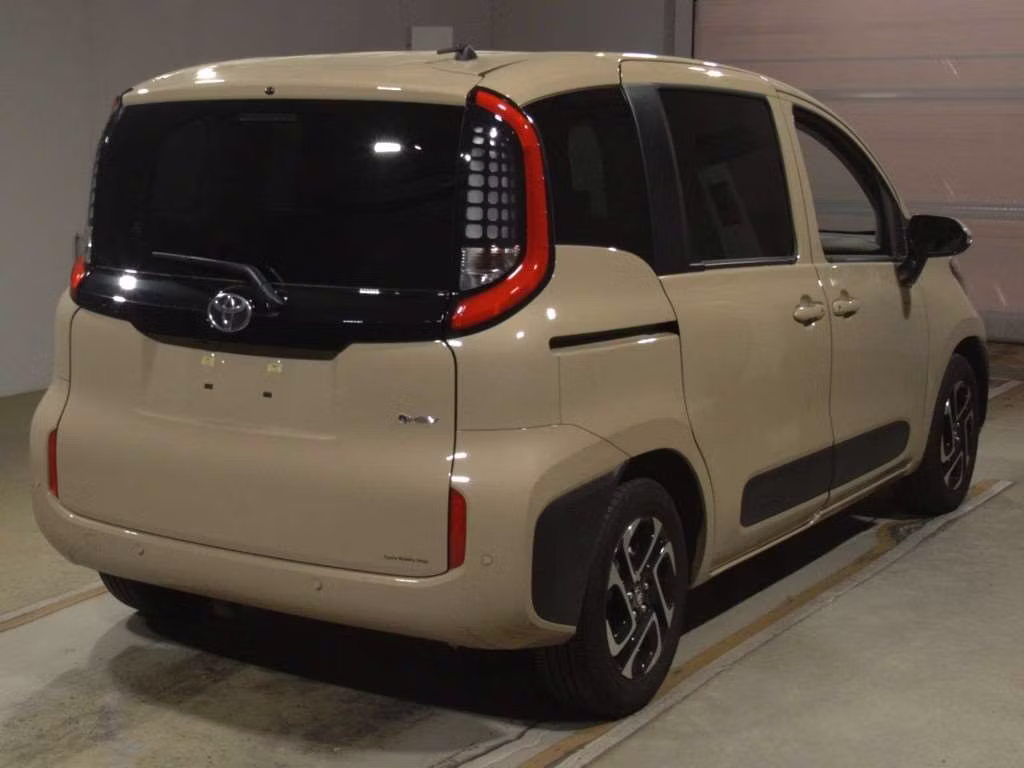 TOYOTA SIENTA