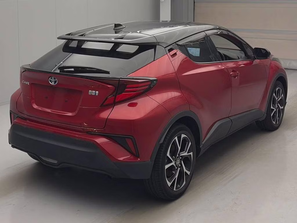 TOYOTA C-HR