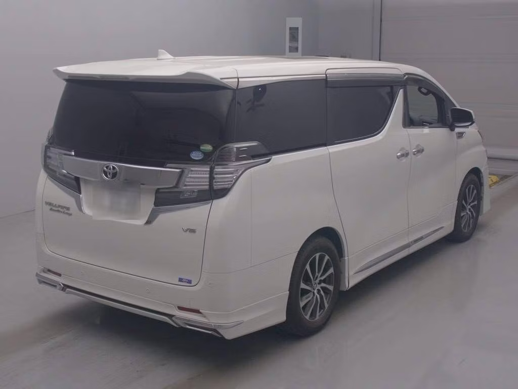TOYOTA VELLFIRE