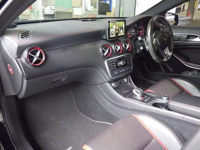 MERCEDES-BENZ A-CLASS