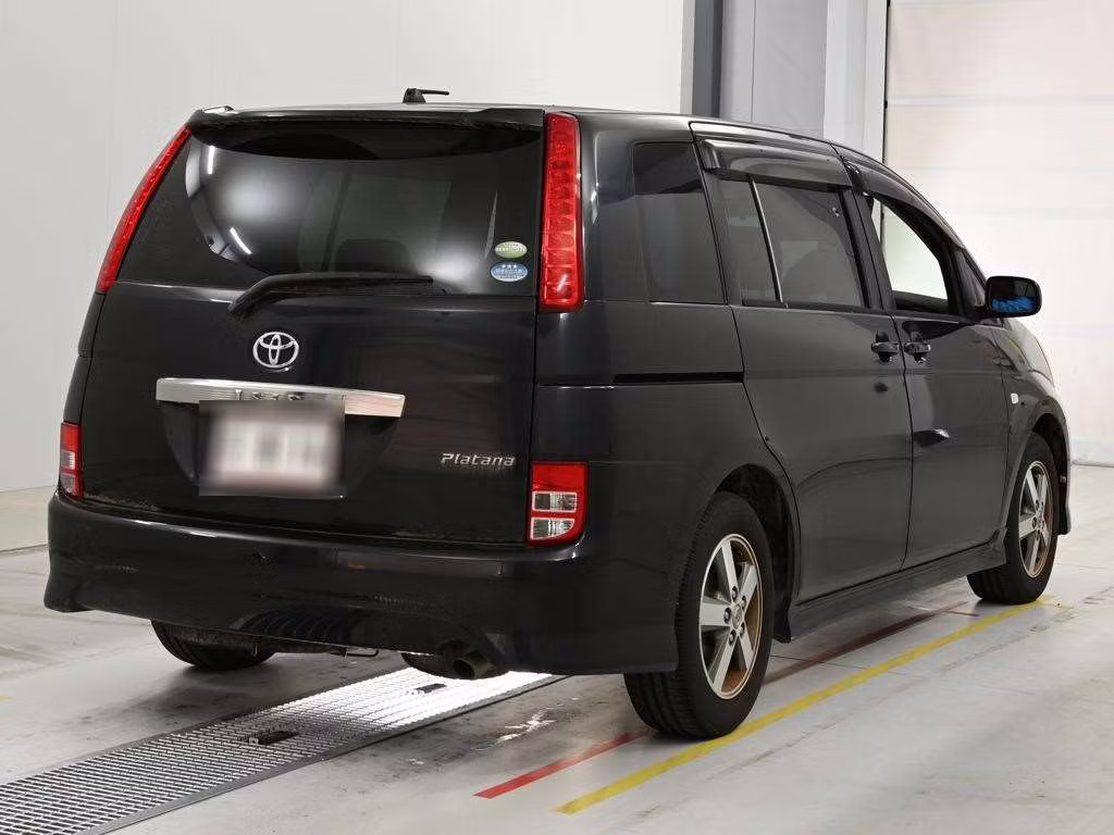 TOYOTA ISIS