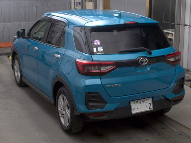 TOYOTA RAIZE