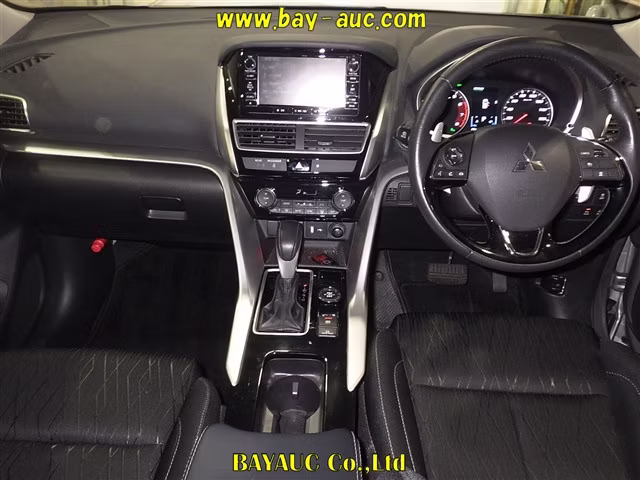 MITSUBISHI ECLIPSE CROSS