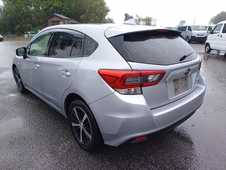 SUBARU IMPREZA