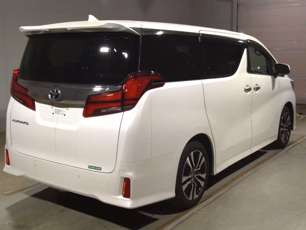 TOYOTA ALPHARD